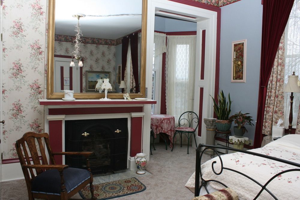 The Gridley Inn B&B Waterloo Esterno foto