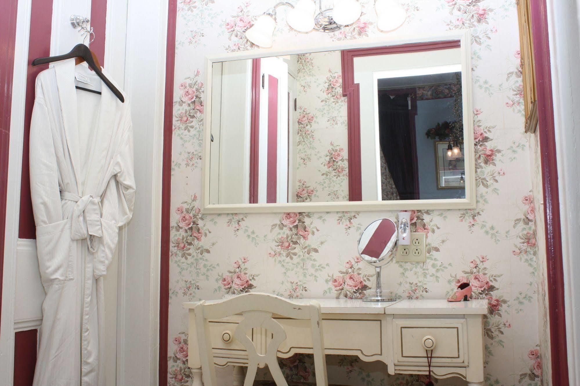 The Gridley Inn B&B Waterloo Esterno foto
