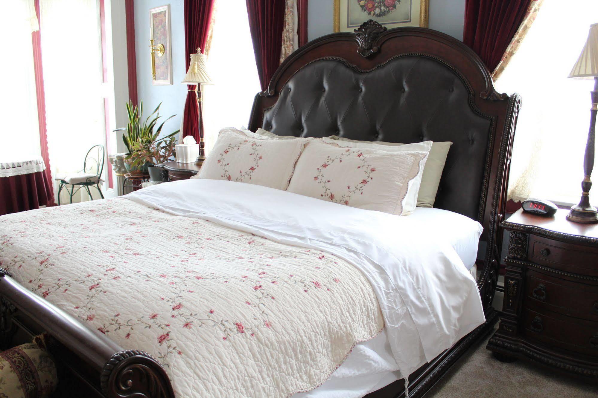 The Gridley Inn B&B Waterloo Esterno foto